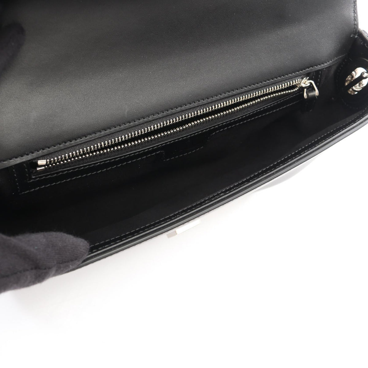 Gucci Petit GG · Chain Crossbody