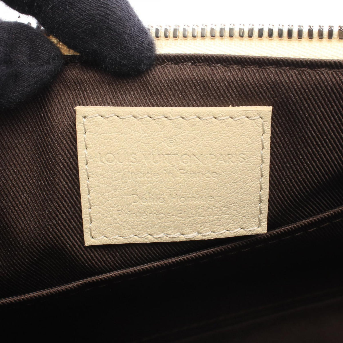 Louis Vuitton City Keepall · Leather