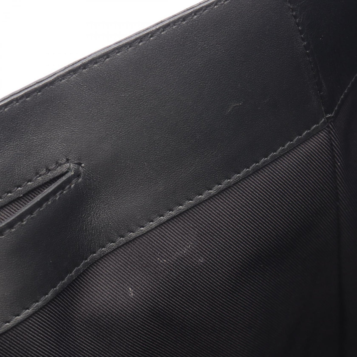Louis Vuitton Grand Sac LV Circle · Épi