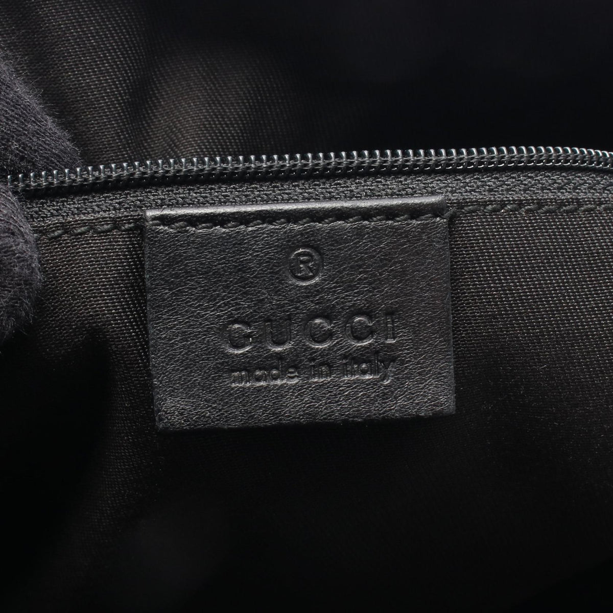 Gucci Abbey · GG Canvas