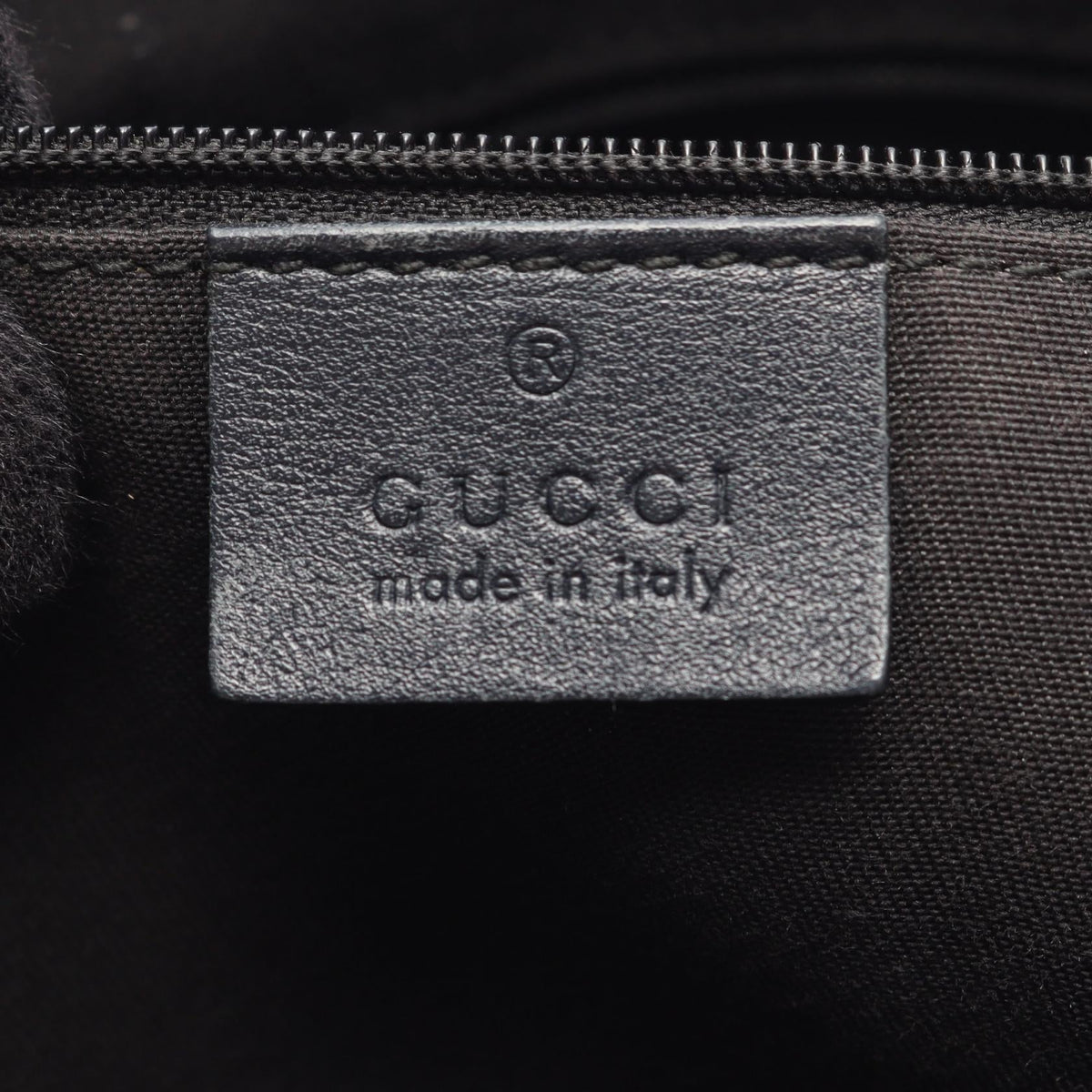 Gucci GG Supreme · Crossbody