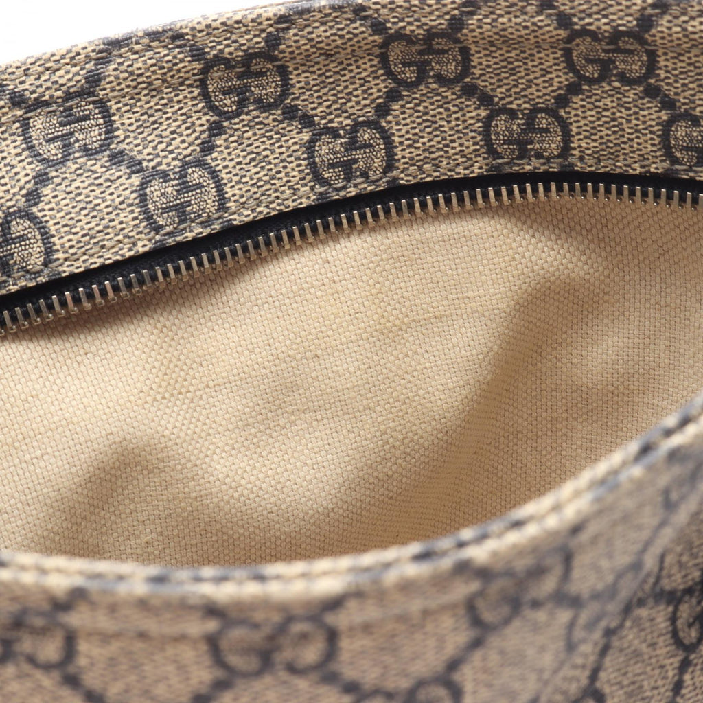 Gucci GG Supreme · Crossbody