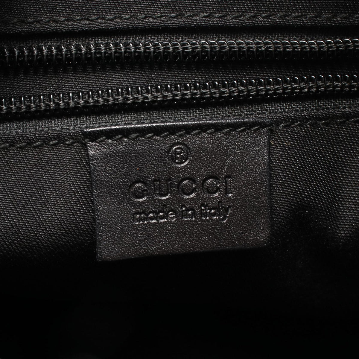 Gucci · GG Canvas · Crossbody