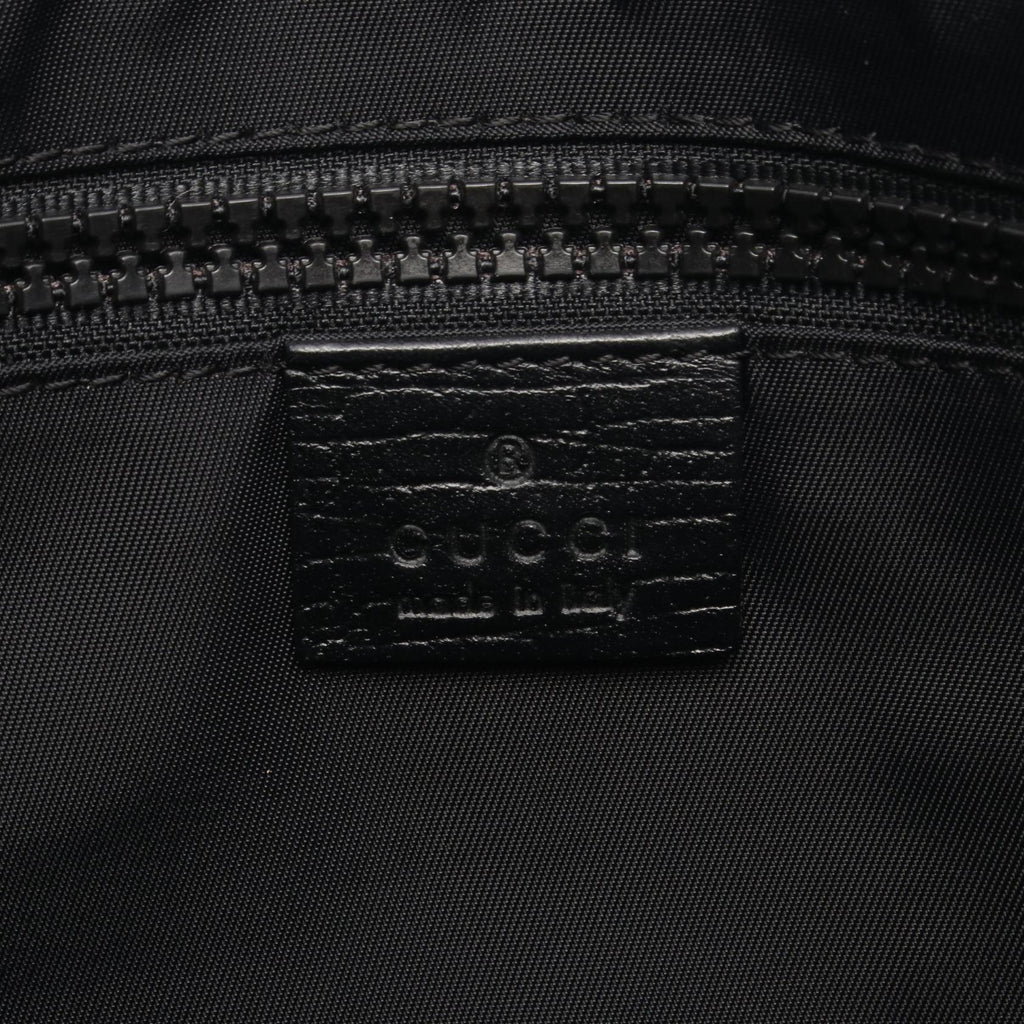 Gucci · GG Supreme · Crossbody