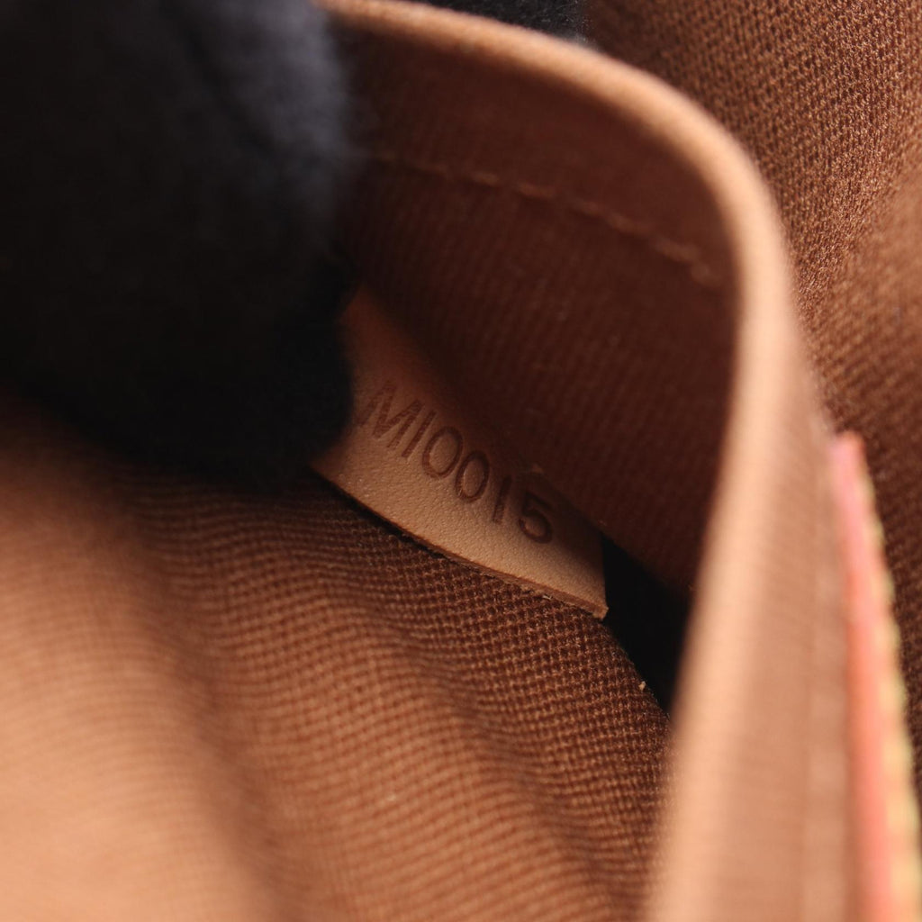 Louis Vuitton Pochette Marly · Monogram