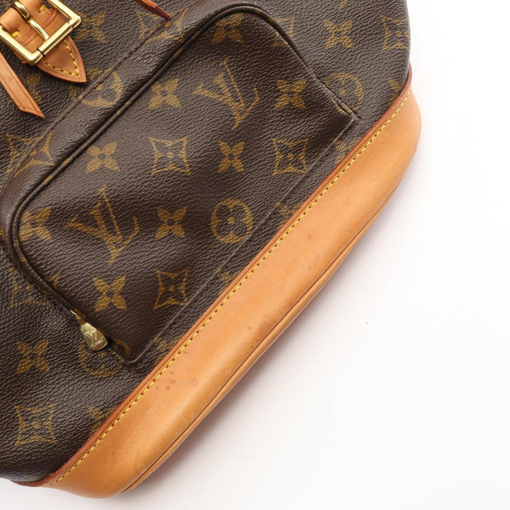 Louis Vuitton Montsouris MM · Monogram