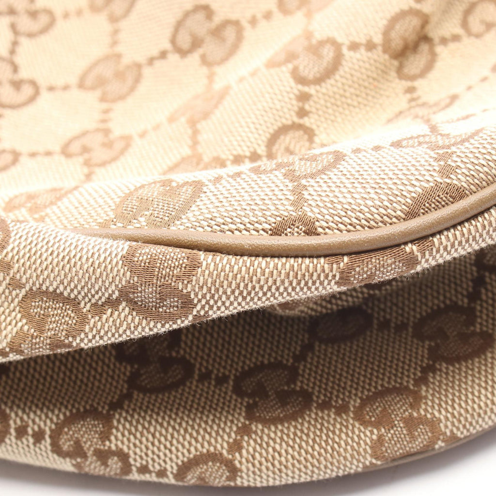Gucci Sukey · GG Canvas