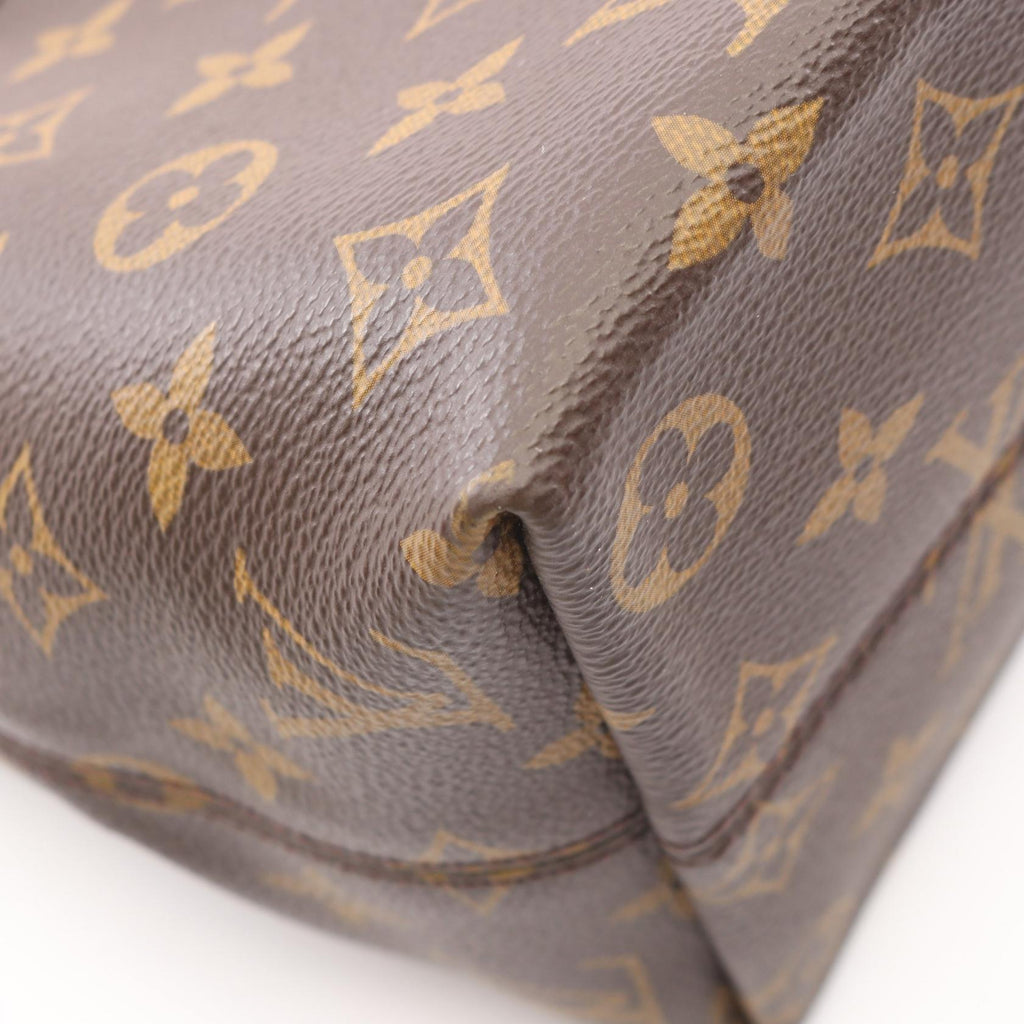 Louis Vuitton Jena PM · Monogram