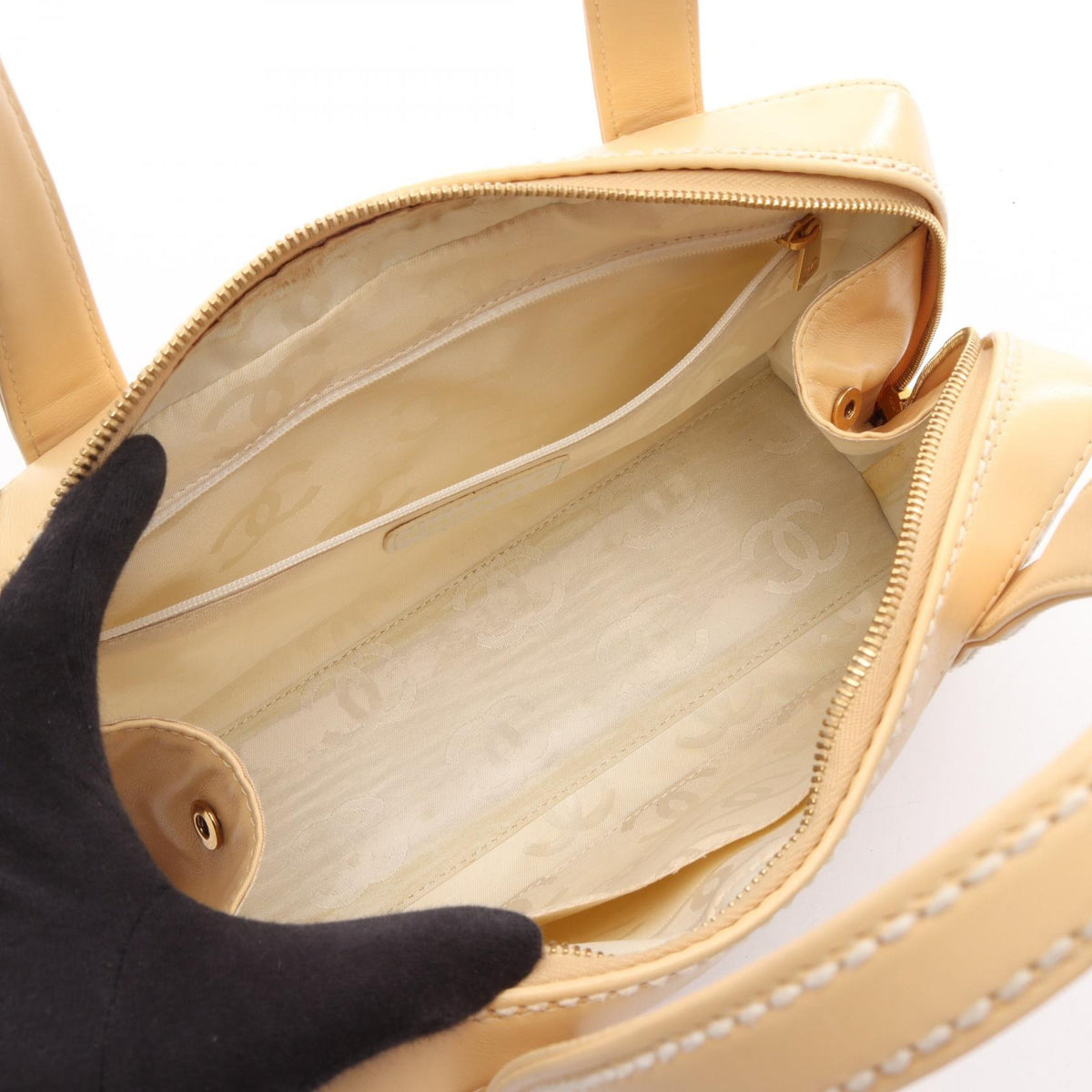 Chanel Wild Stitch · Chevron Leather