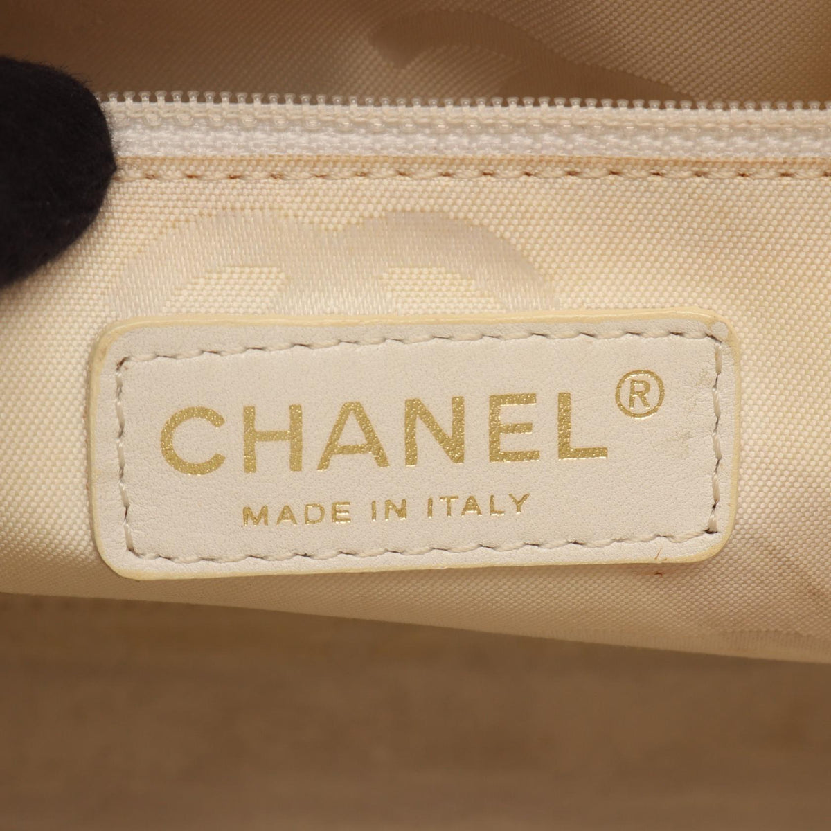 Chanel Wild Stitch · Chevron Leather