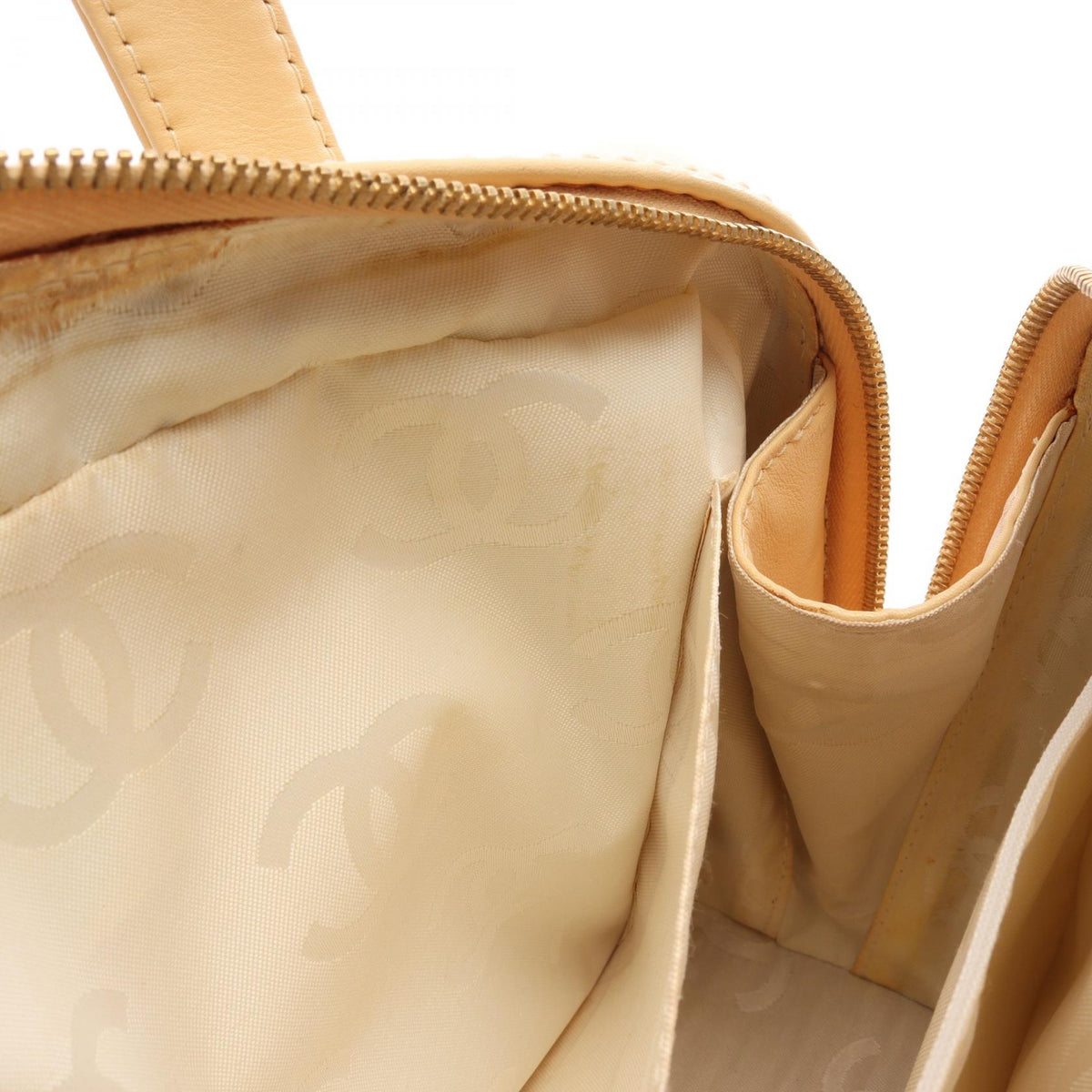 Chanel Wild Stitch · Chevron Leather