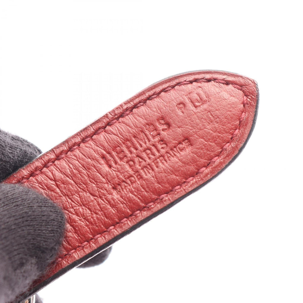 Hermès Trim 31 · Rouge Garance · Clemence