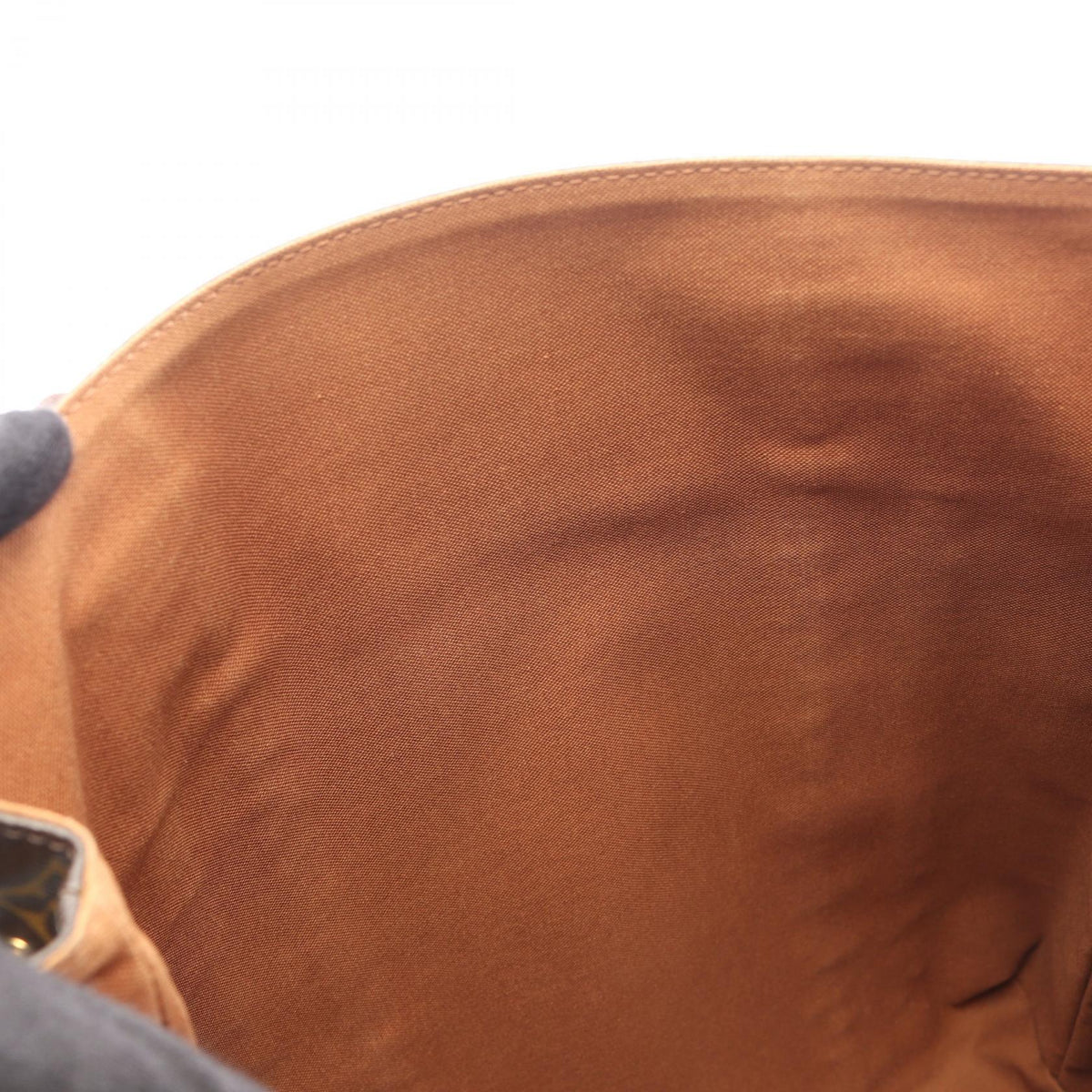 Louis Vuitton Cabas Bobourg · Monogram