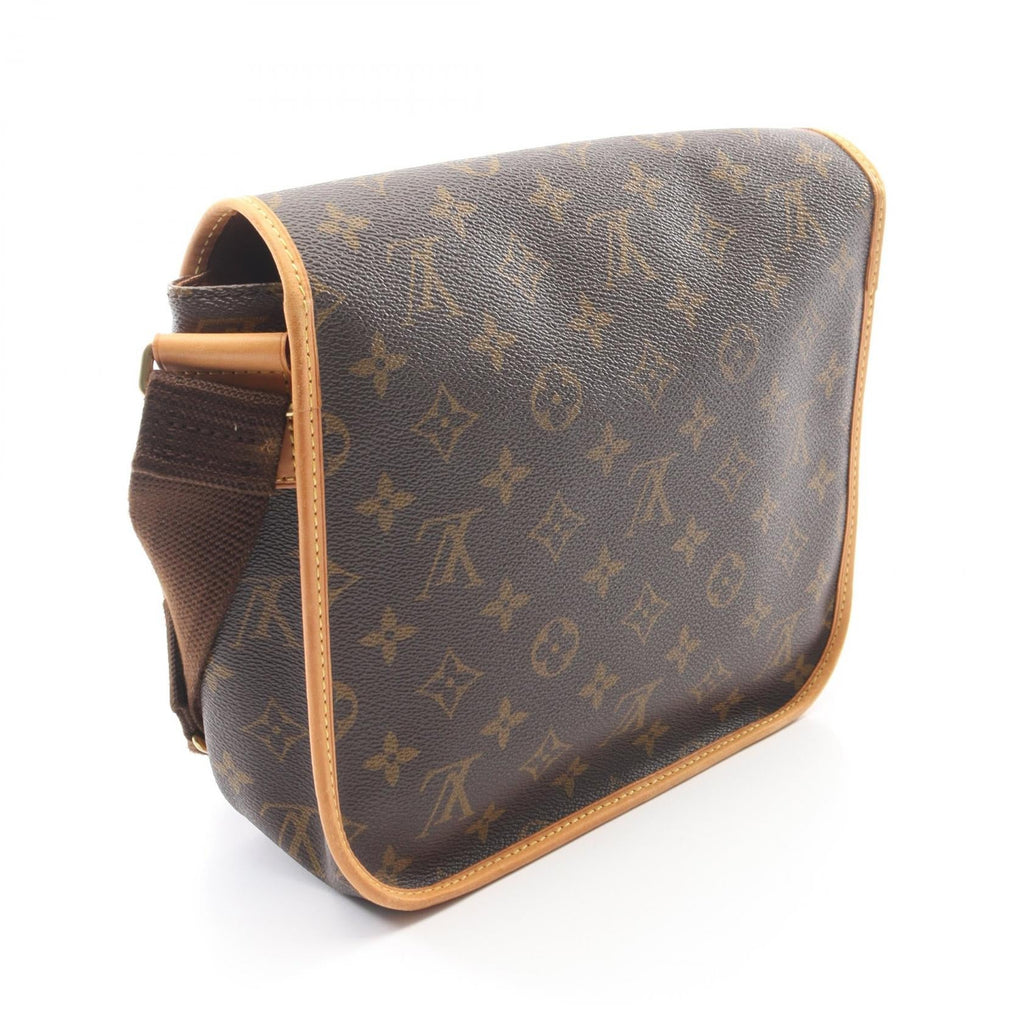 Louis Vuitton Bosphore · Monogram Messenger