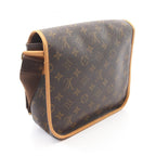 Louis Vuitton Bosphore · Monogram Messenger