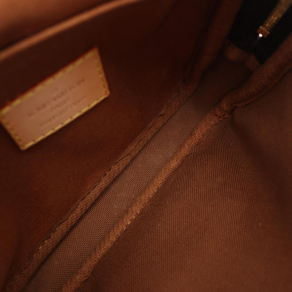 Louis Vuitton Bosphore · Monogram Canvas