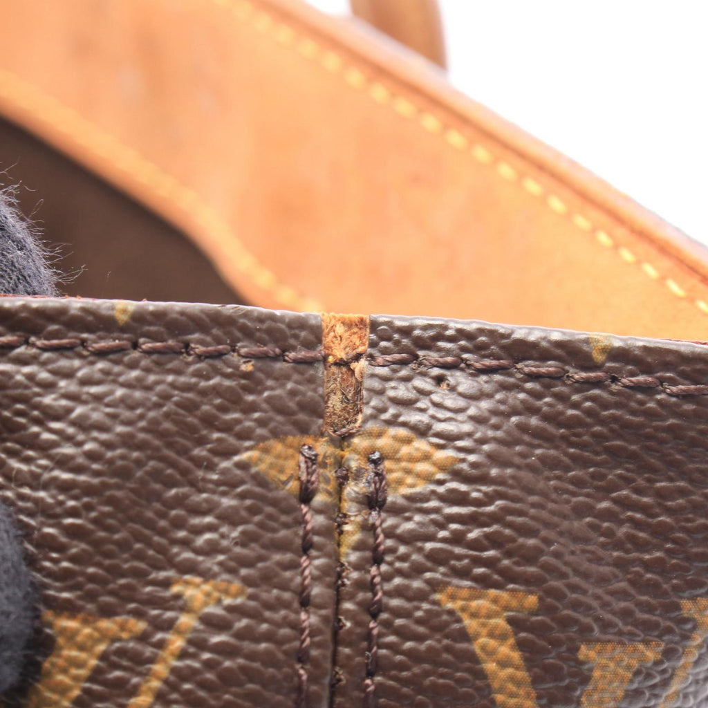 Louis Vuitton Wilshire MM · Monogram