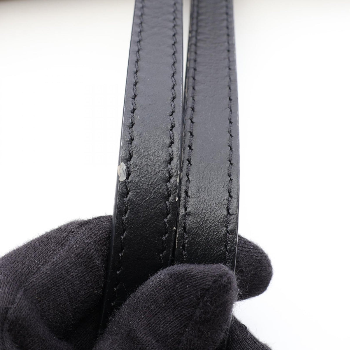 Louis Vuitton OnTheGo GM · Monogram Giant