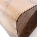 Louis Vuitton OnTheGo GM · Monogram Giant