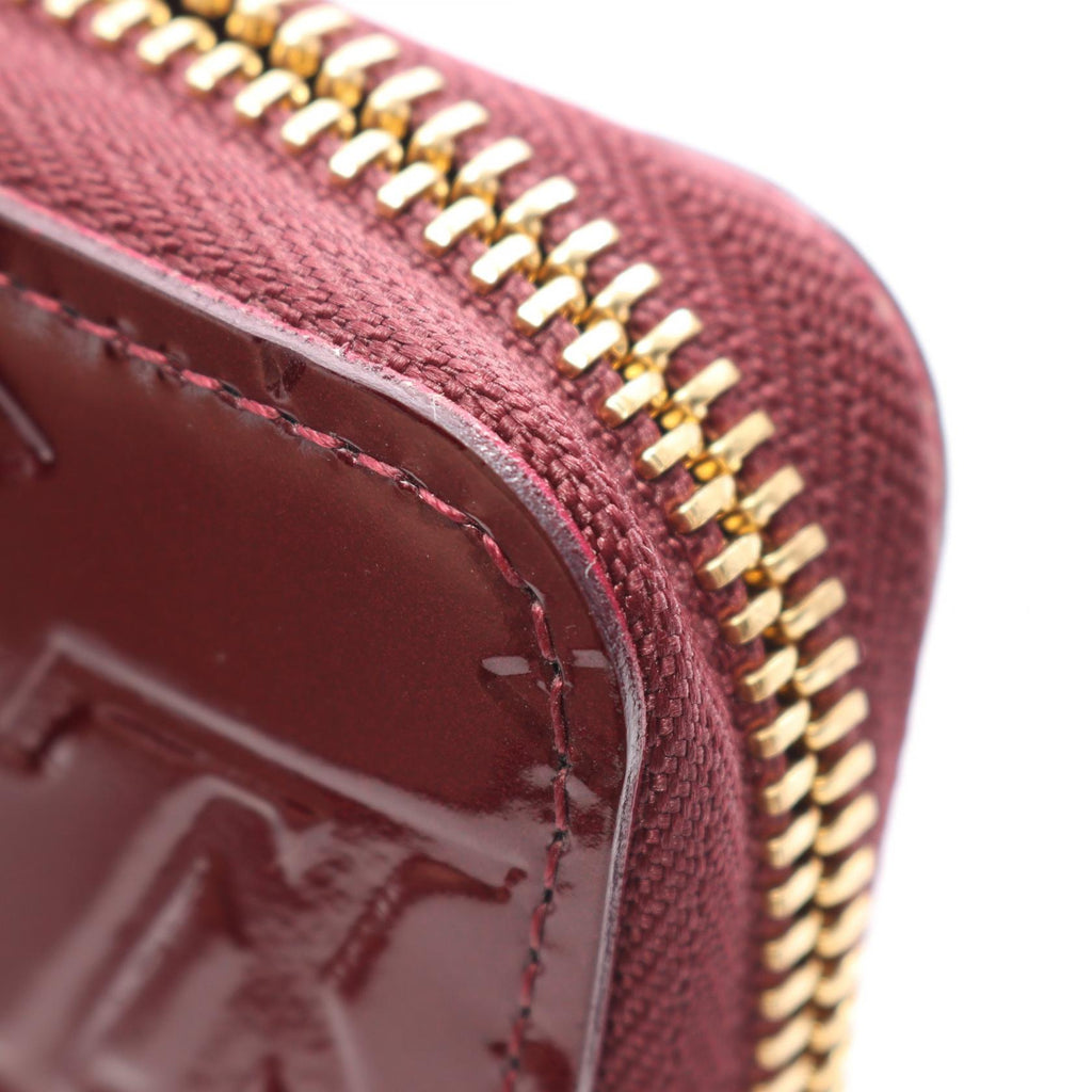 Louis Vuitton Zippy · Monogram Vernis