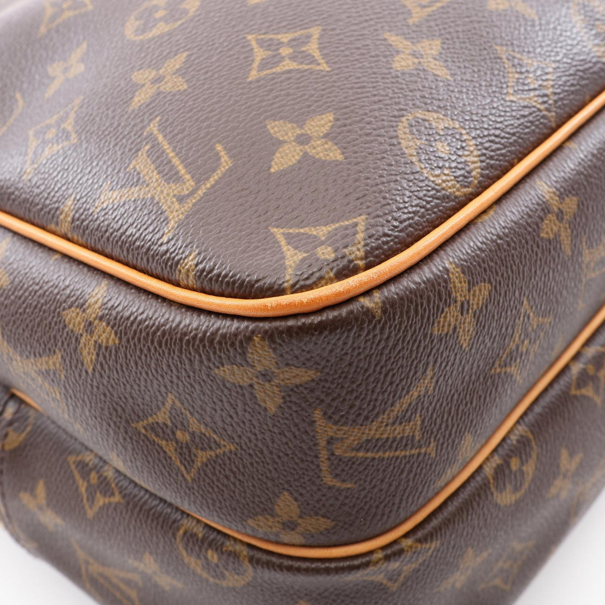 Louis Vuitton Reporter GM · Monogram