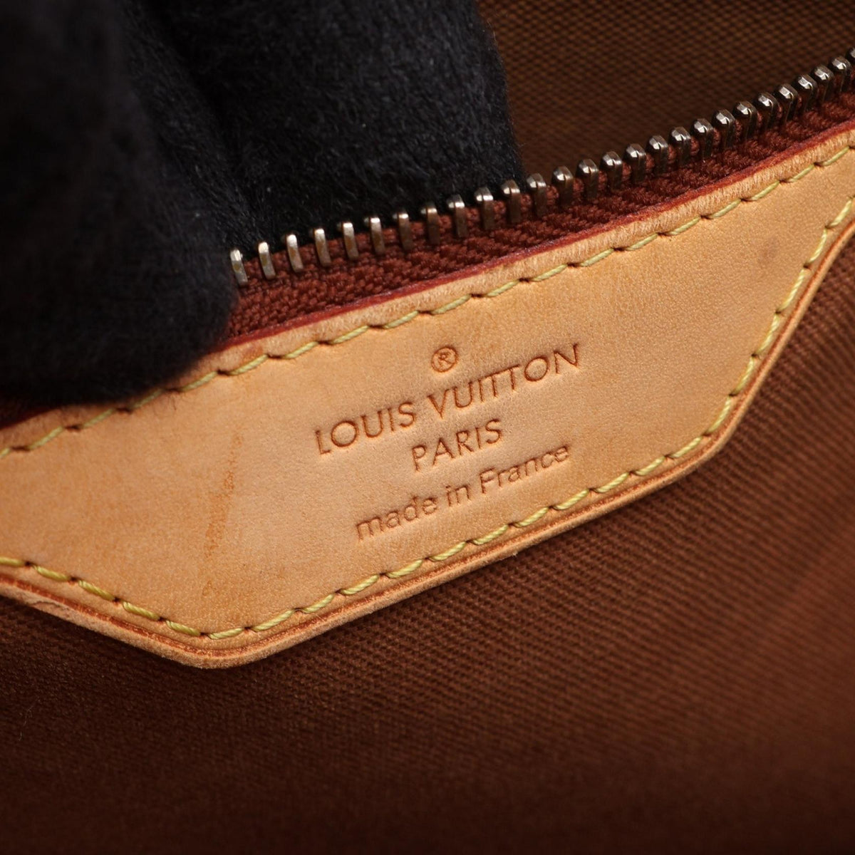 Louis Vuitton Batignolles Horizontal · Monogram