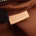 Louis Vuitton Batignolles Horizontal · Monogram