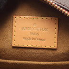 Louis Vuitton Boite Chapeau Supple · Monogram