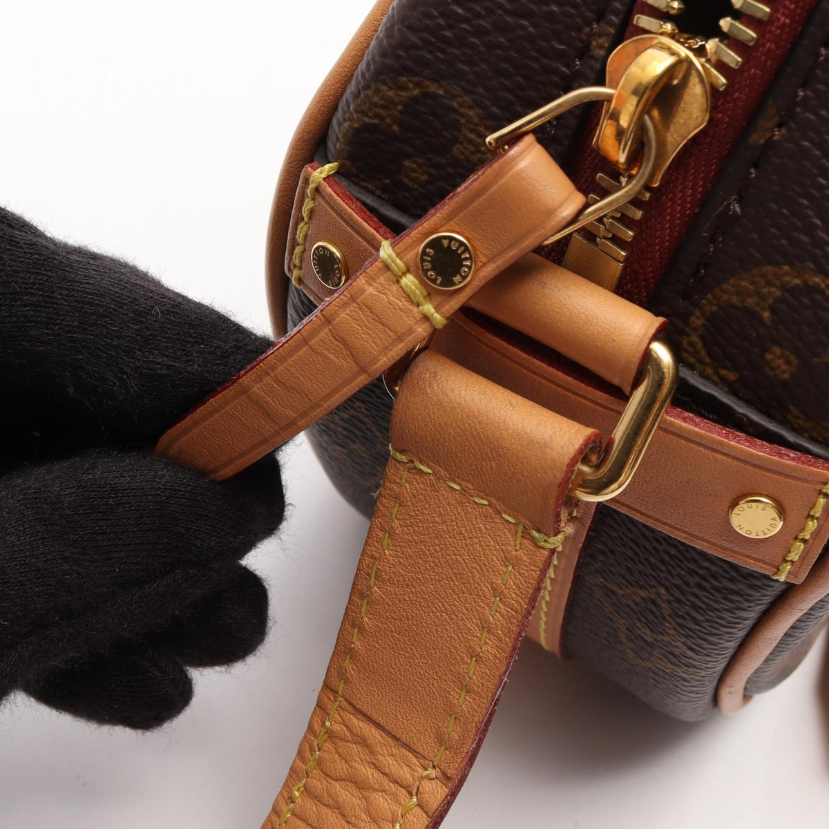Louis Vuitton Boite Chapeau Supple · Monogram