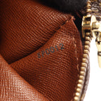 Louis Vuitton Papillon 26 · Monogram Canvas