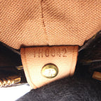 Louis Vuitton Cabas Mezzo · Monogram
