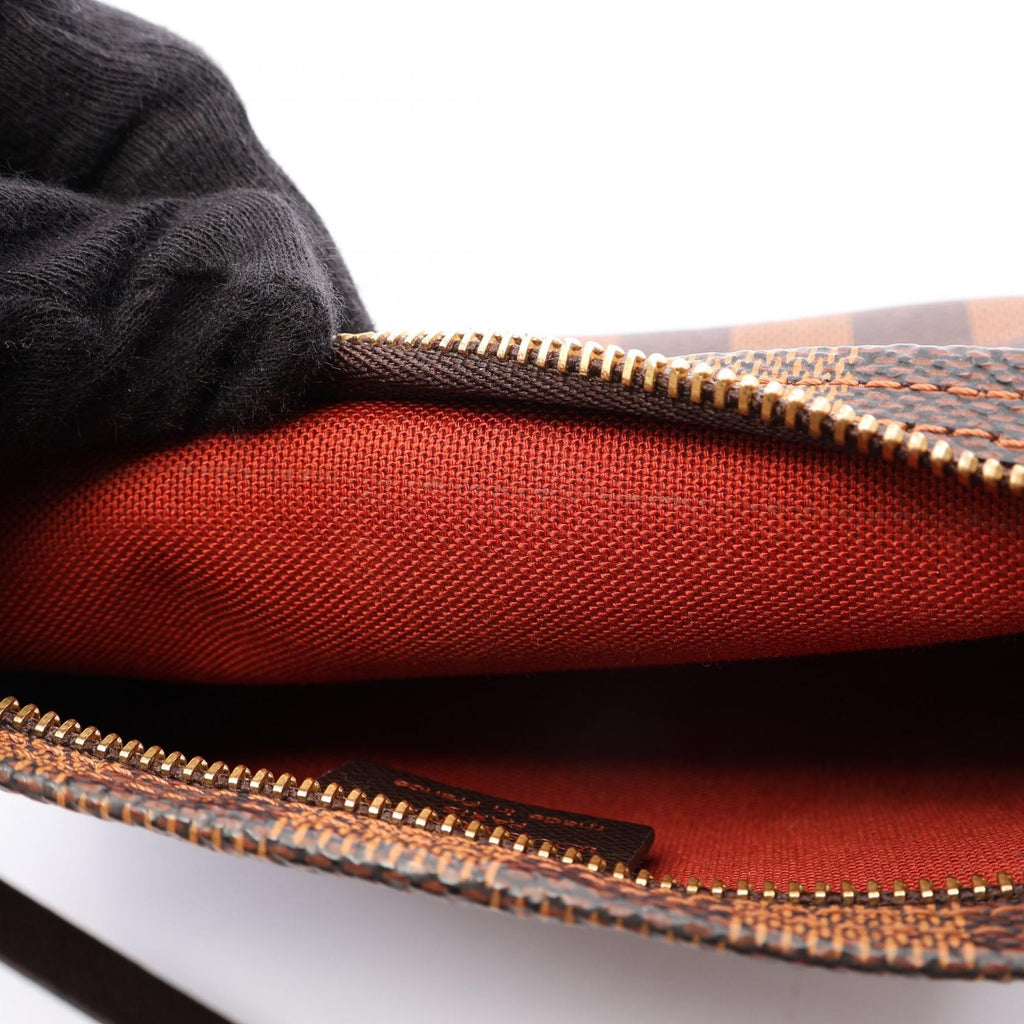 Louis Vuitton Trousse Makeup · Damier Ebene