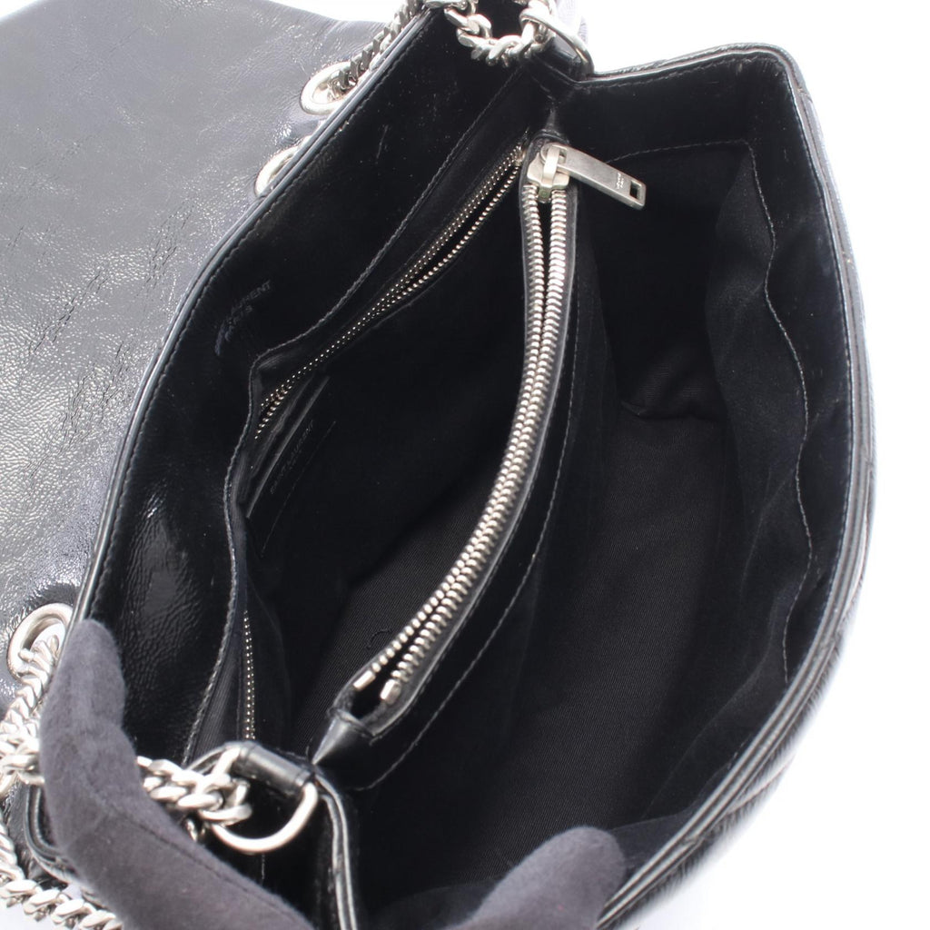 Saint Laurent Lulu Medium · Leather