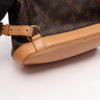 Louis Vuitton Montsouris MM · Monogram Canvas