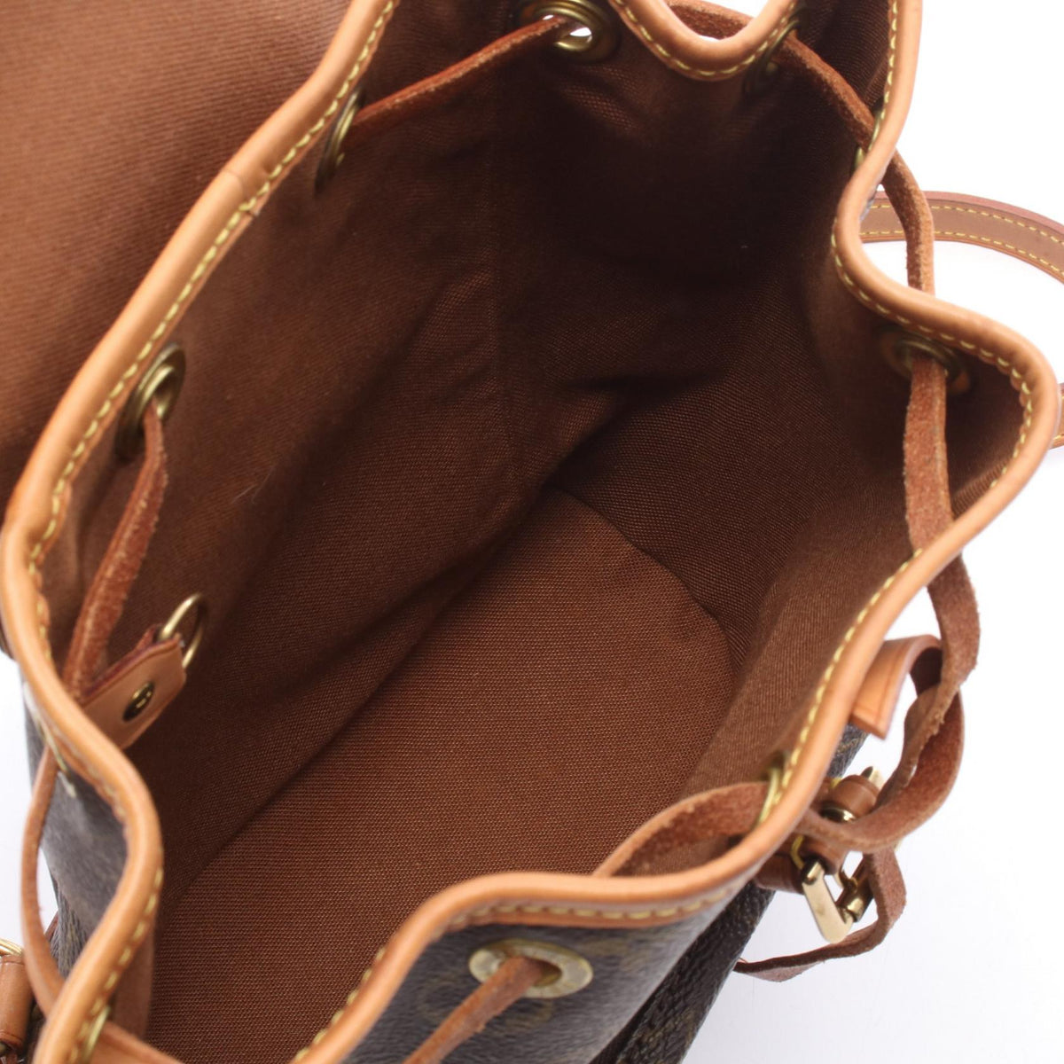 Louis Vuitton Mini Montsouris · Monogram