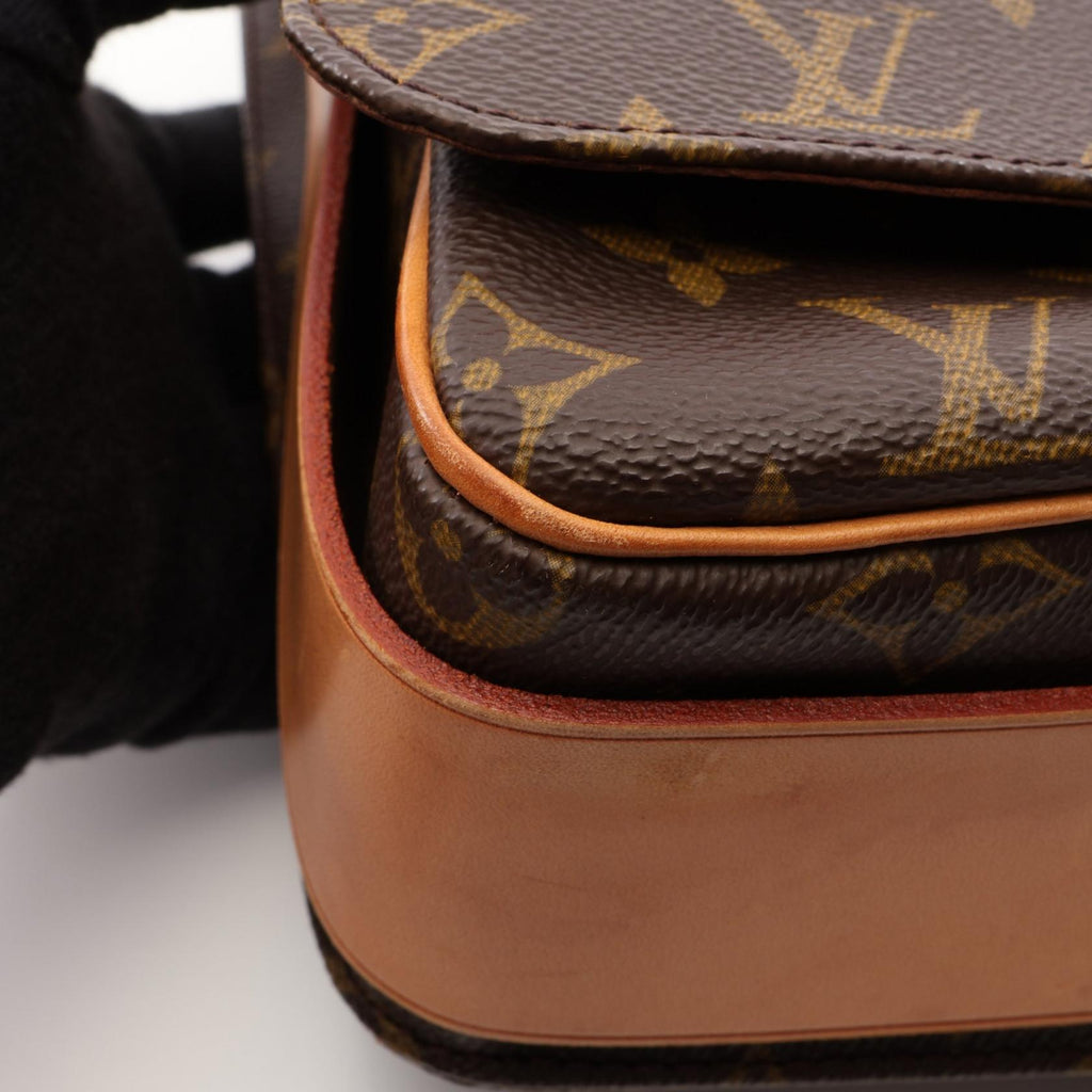 Louis Vuitton Cartouchiere GM · Monogram