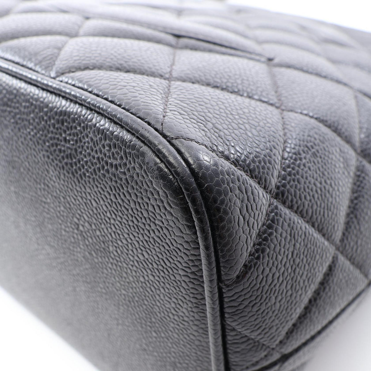 Chanel Medallion Tote · Grained Calfskin