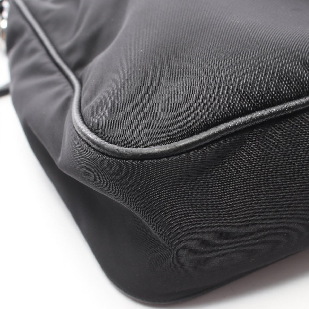 Prada Re-Edition 2005 · Saffiano Nylon