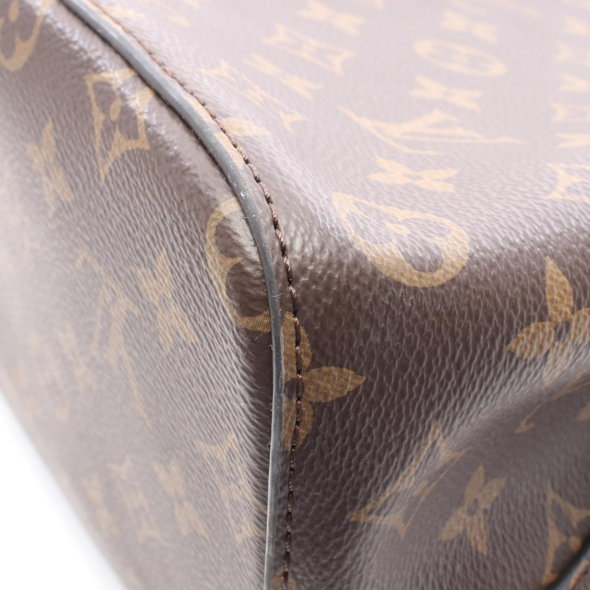 Louis Vuitton NéoNoé · Monogram Coquelicot