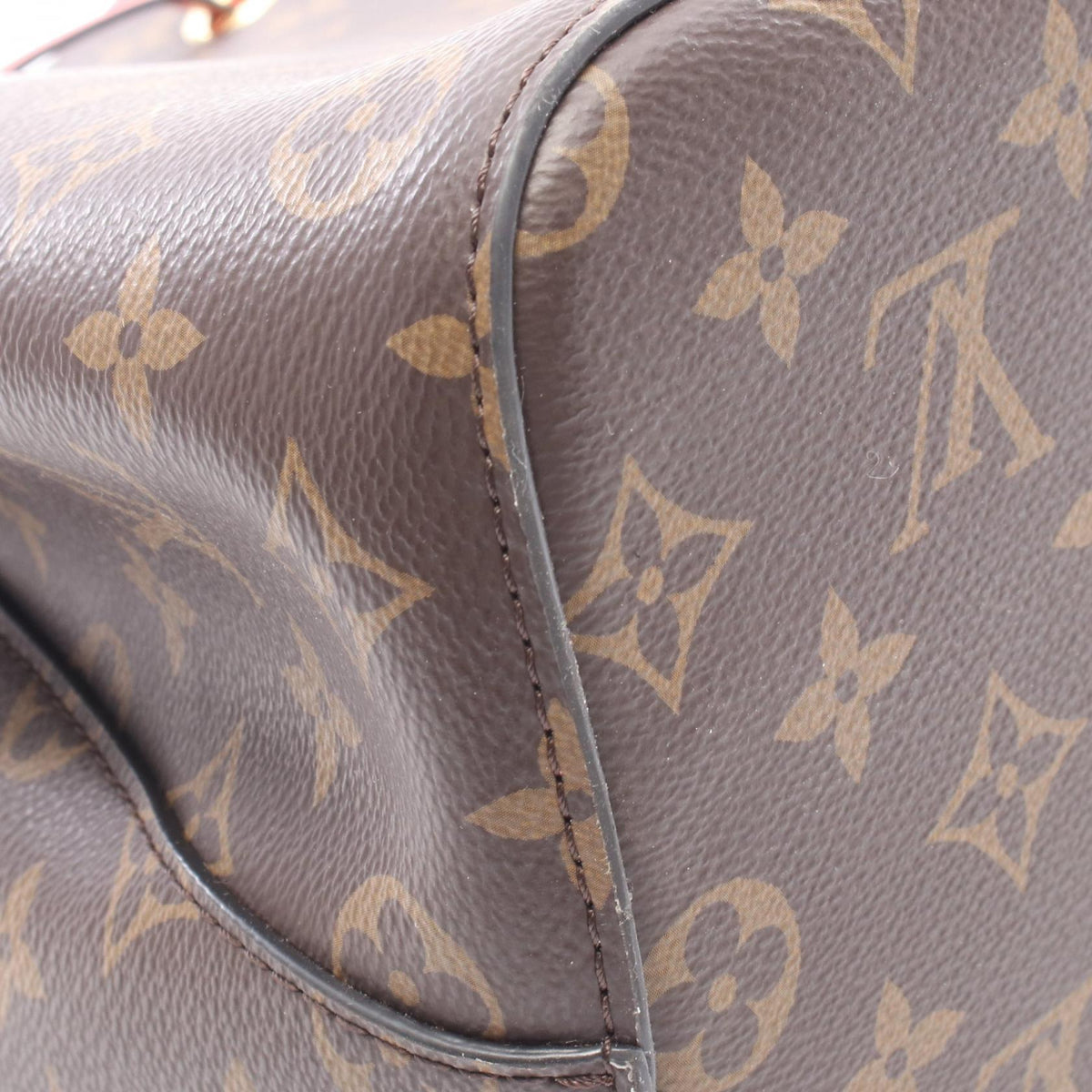 Louis Vuitton NéoNoé · Monogram Coquelicot