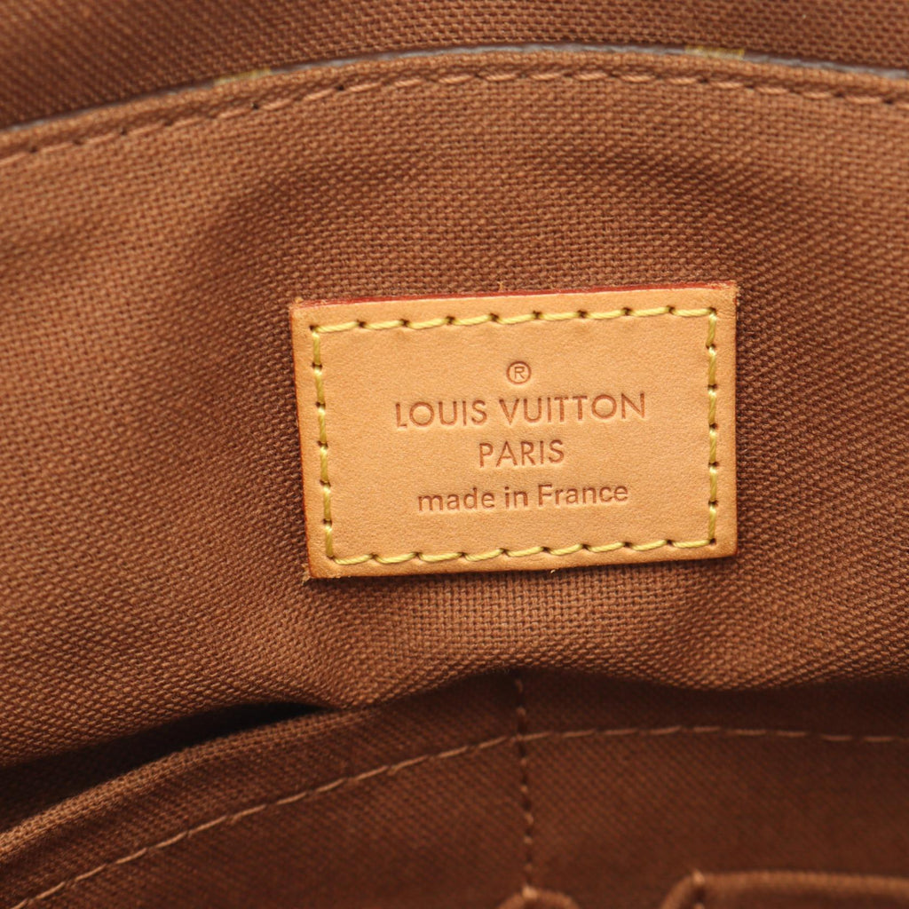 Louis Vuitton Beaubourg MM · Monogram