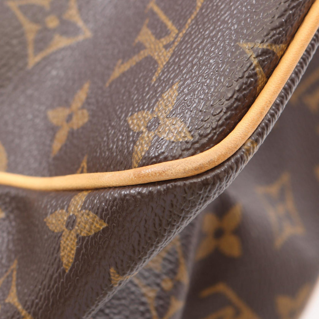 Louis Vuitton Batignolles Vertical · Monogram