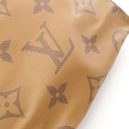 Louis Vuitton On The Go · Monogram Giant