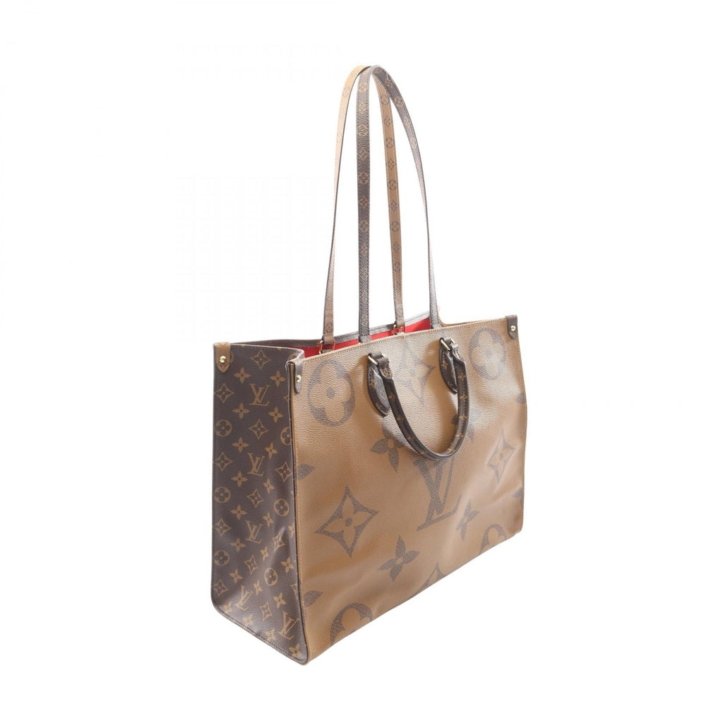 Louis Vuitton On The Go · Monogram Giant