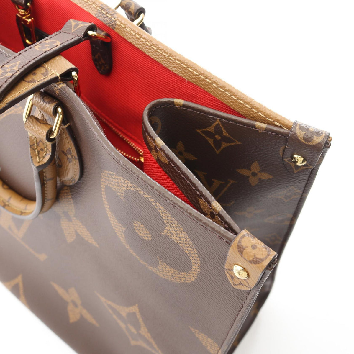 Louis Vuitton On The Go · Monogram Giant
