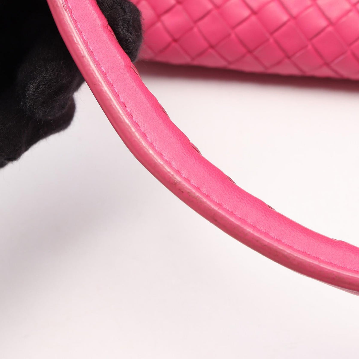Bottega Veneta Intrecciato Tote · Leather