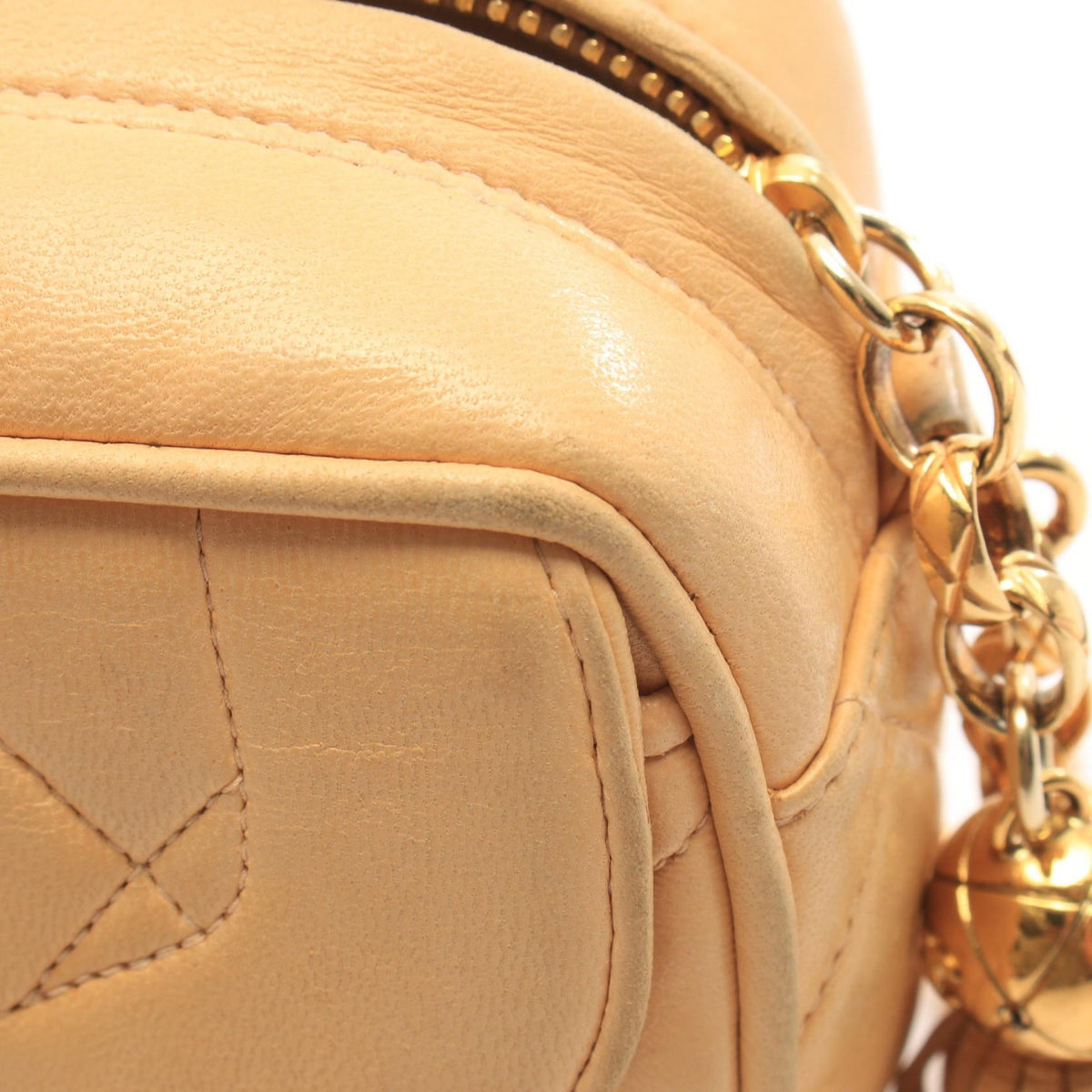 CHANEL Matelassé Tassel · Lambskin