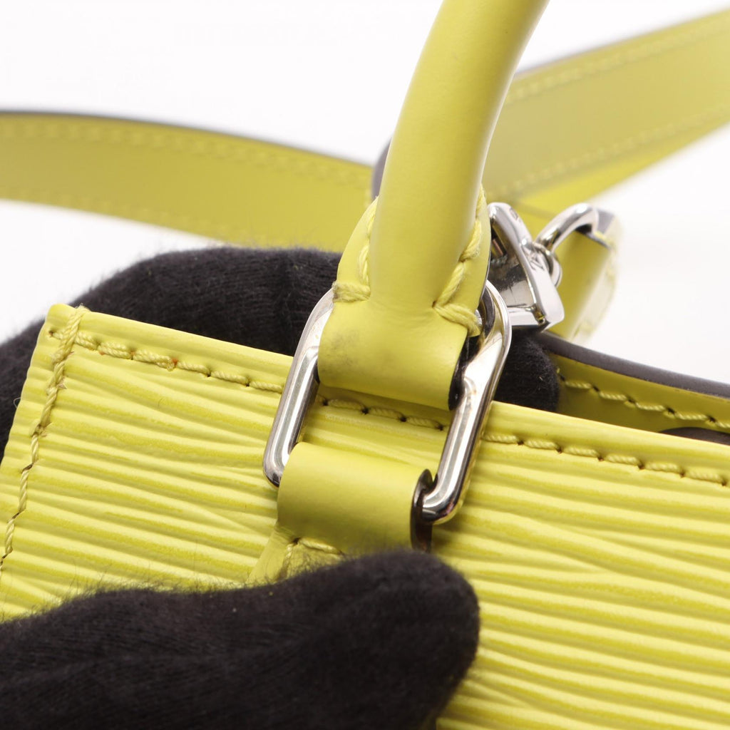 Louis Vuitton Petit Sac Plat · Epi Leather