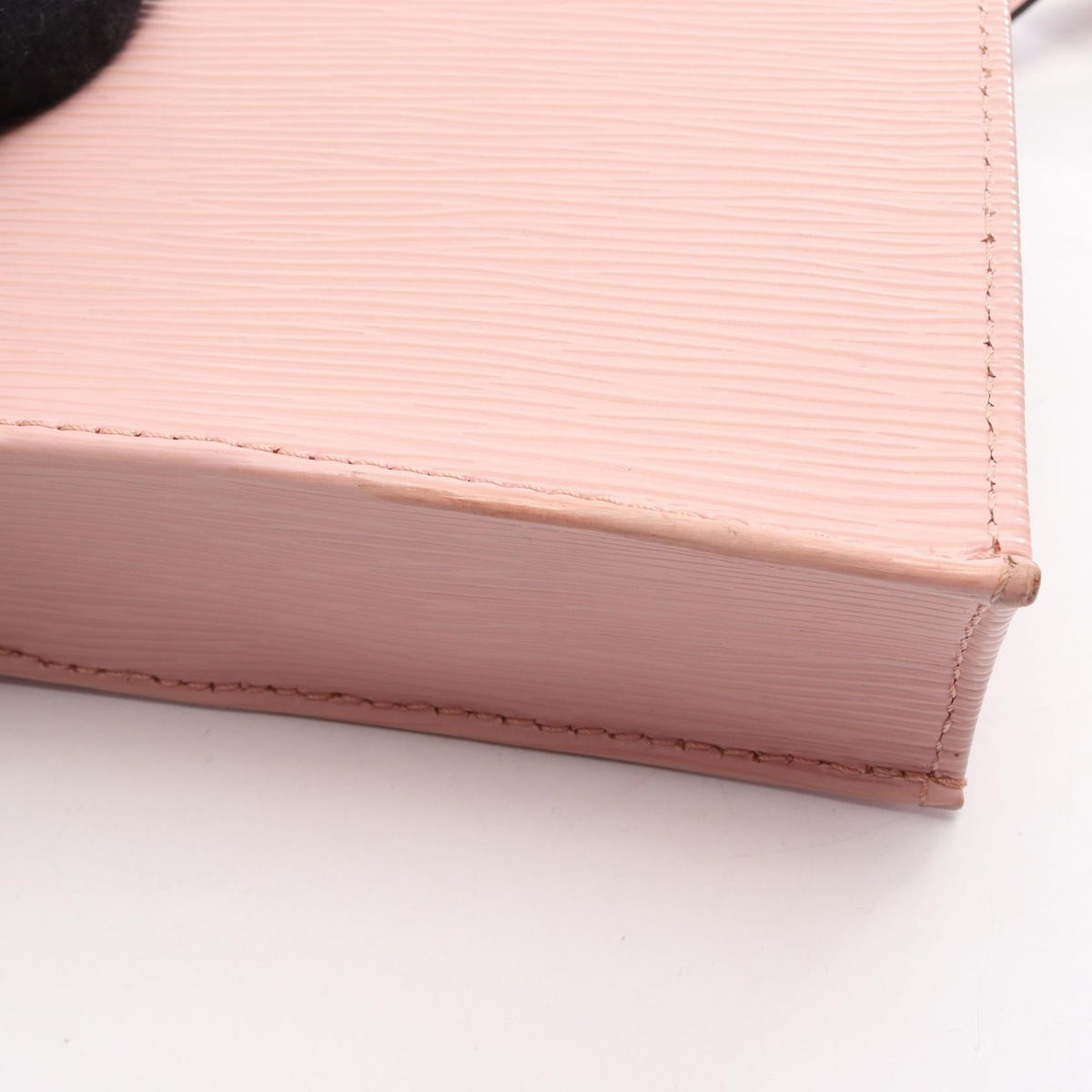 Louis Vuitton Petit Sac Plat · Epi Leather