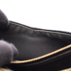 Louis Vuitton Parascratch · Monogram
